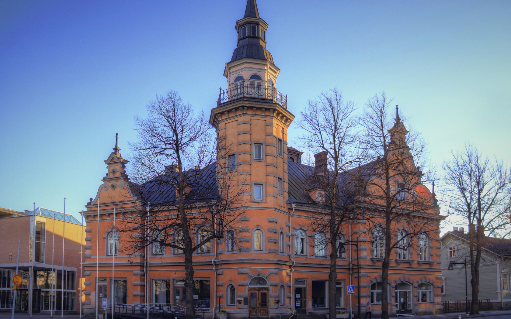 Красивое здание храма в городе Раума, Финляндия 