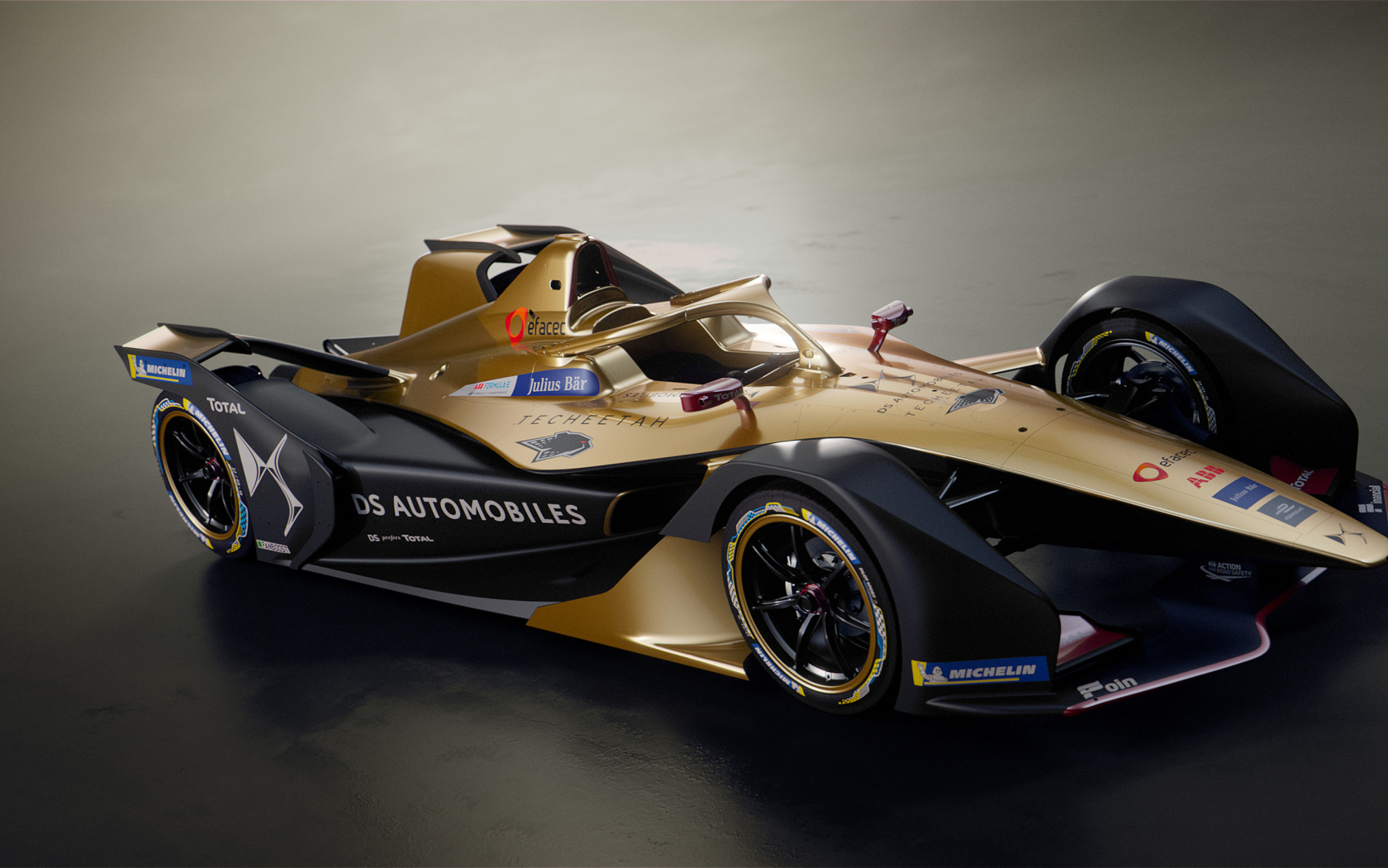 Гоночный автомобиль DS E-Tense FE 19 на сером фоне 