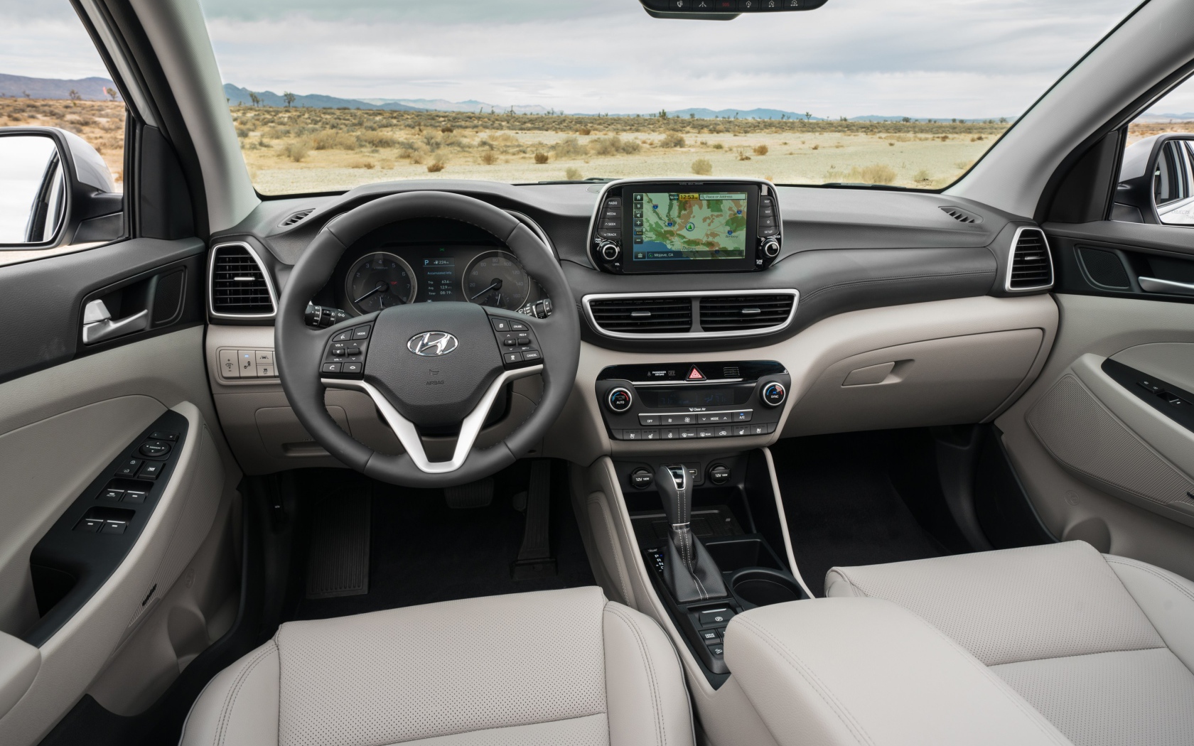 Кожаный салон автомобиля Hyundai Tucson 10, 2019