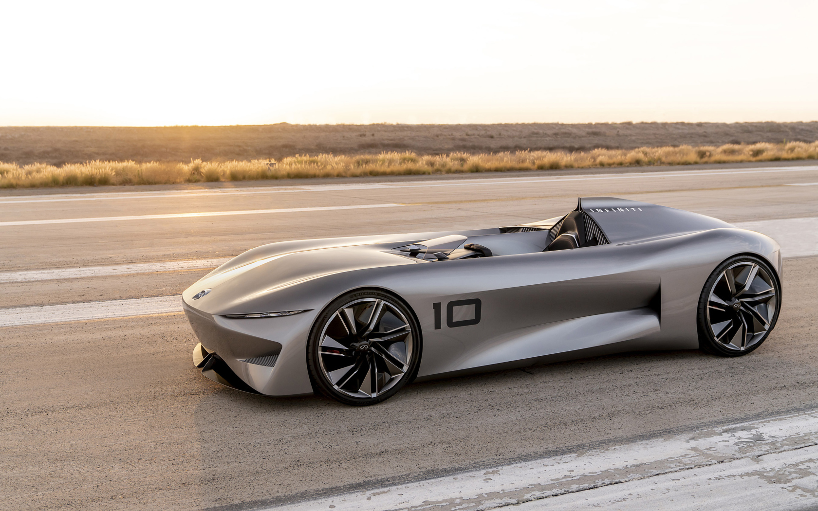 Silver car Infiniti Prototype 10 Concept 2018