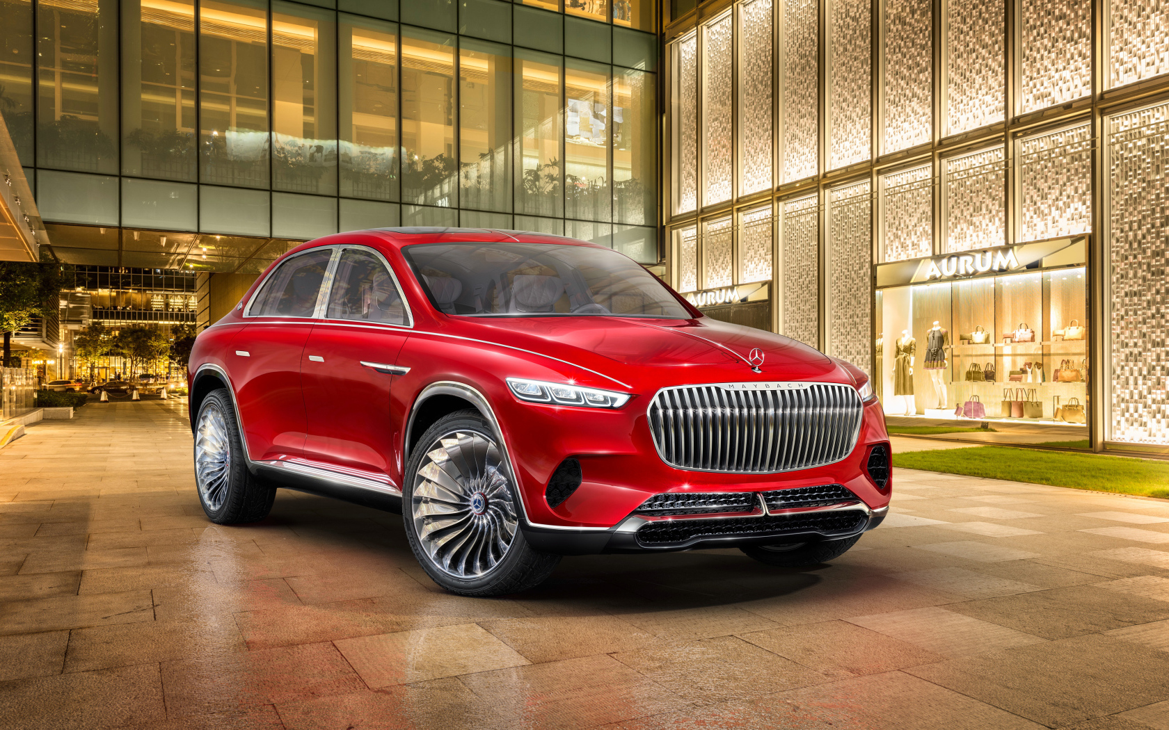 Красный стильный новый автомобиль Mercedes Maybach Ultimate Luxury, 2018 года