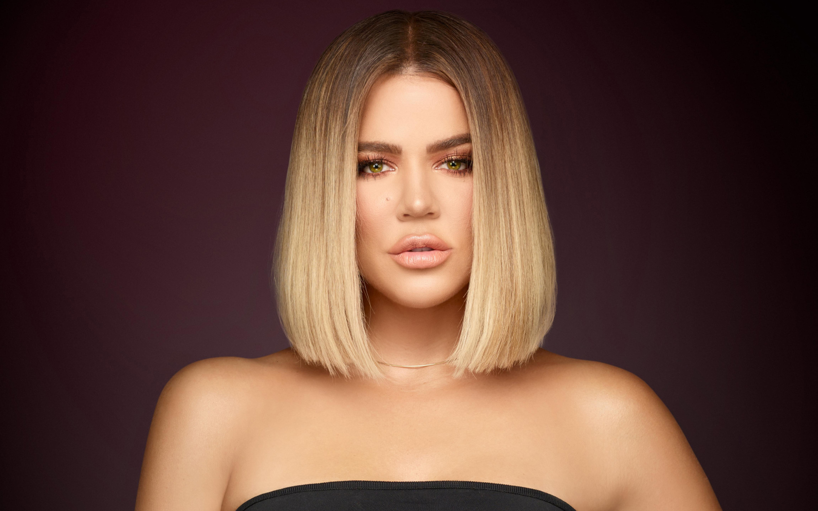 Эффектная девушка модель Хлои Кардашян