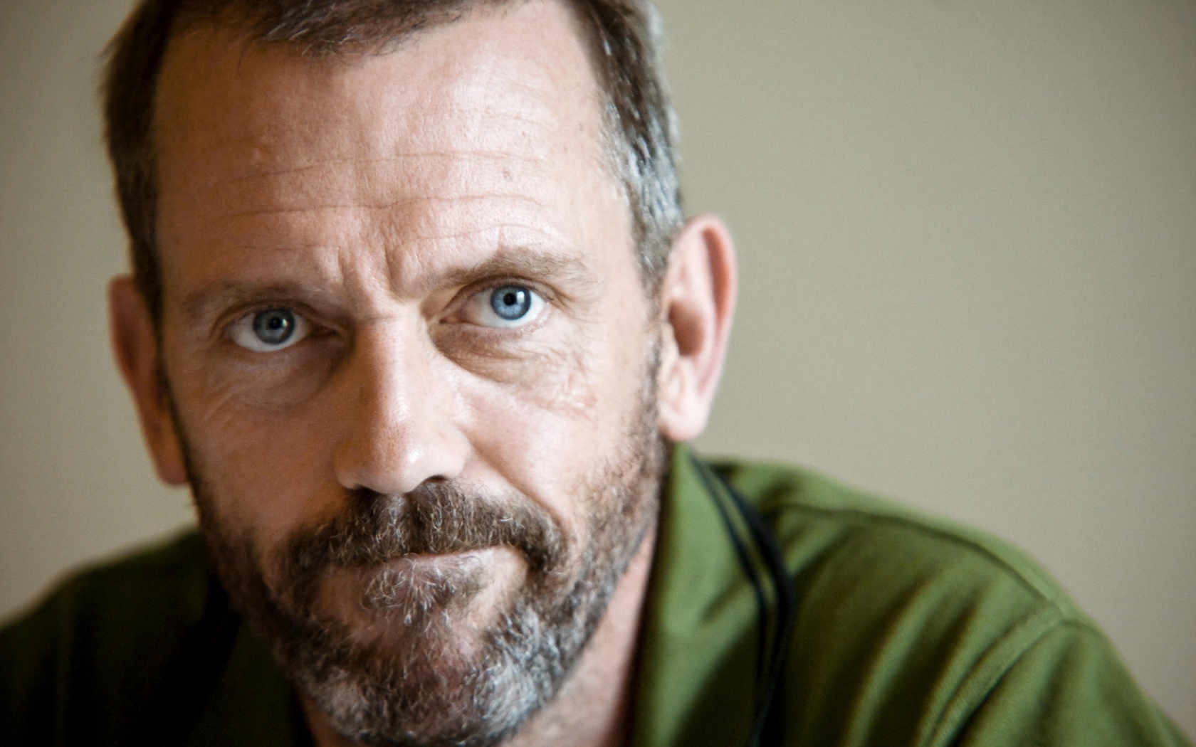 Популярный актер Хью Лори