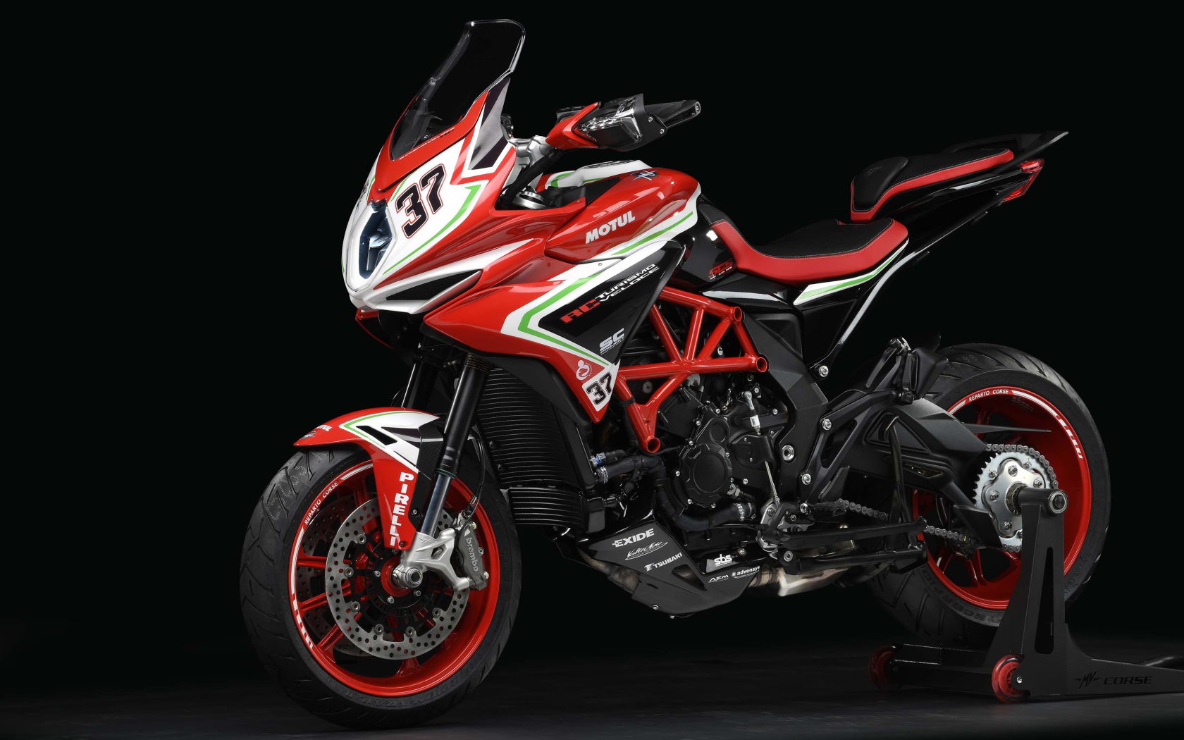 Красный мотоцикл Agusta Turismo Veloce 800 RC SCS, 2019 года