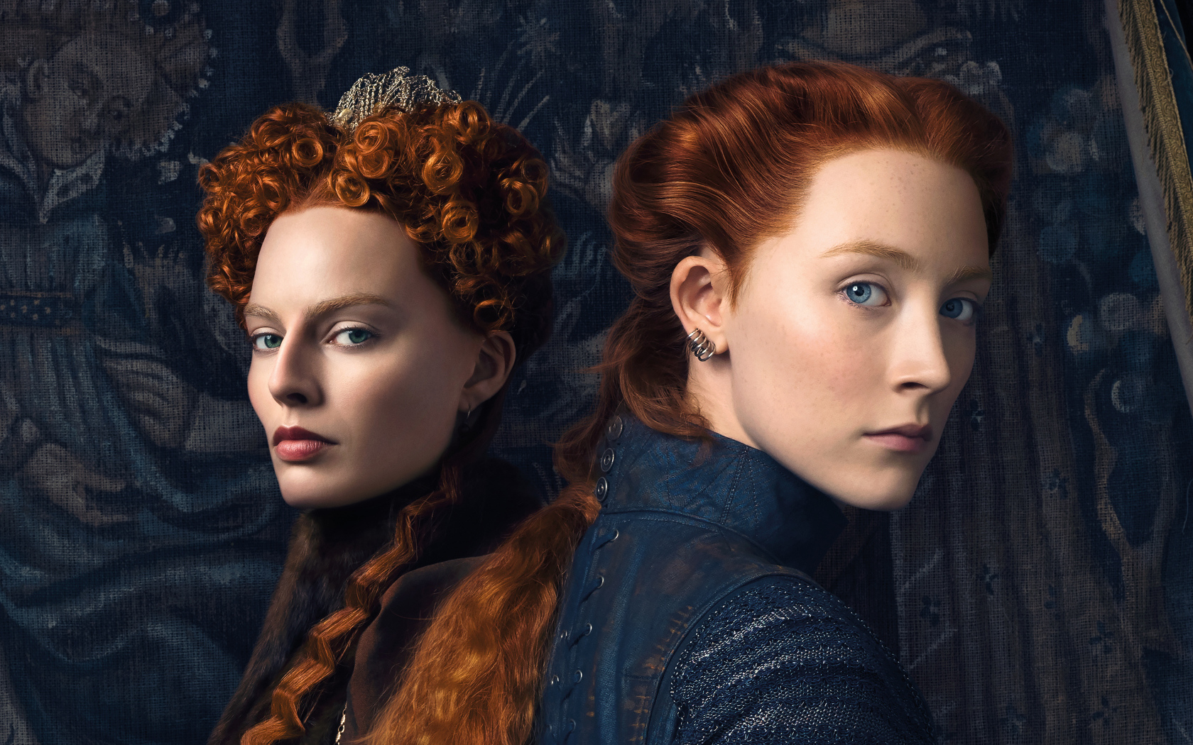 Актрисы Марго Робби и Сирша Ронан в фильме Две королевы, 2018