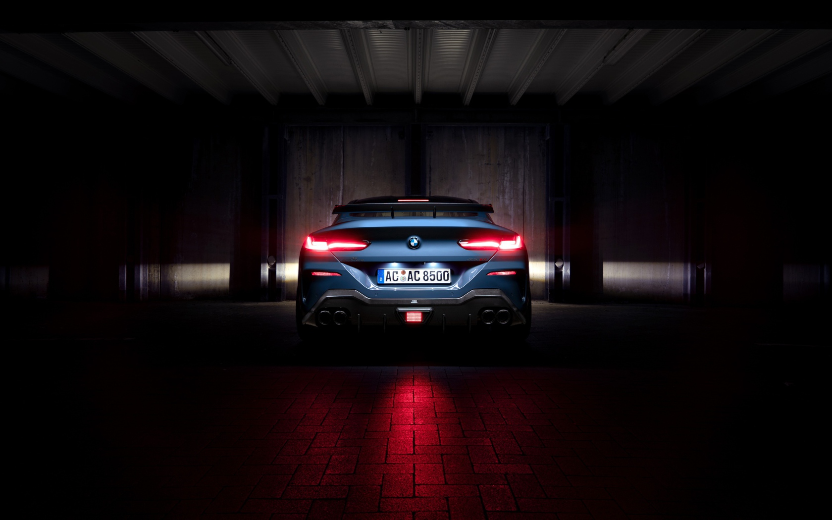 Автомобиль BMW I8 AC Schnitzer ACS8, в гараже