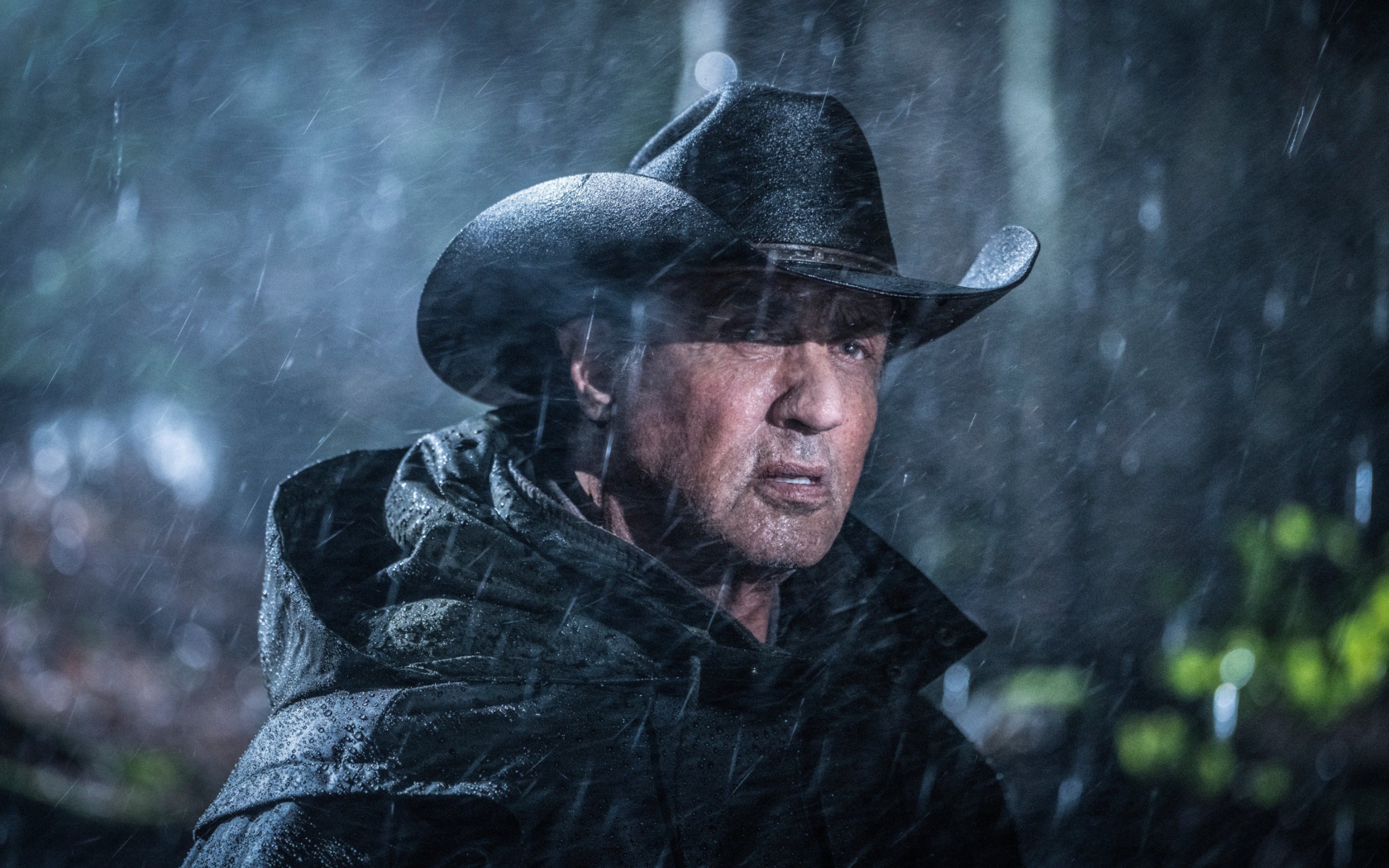 Актер Сильвестр Сталлоне в фильме Рэмбо. Последняя кровь, 2019