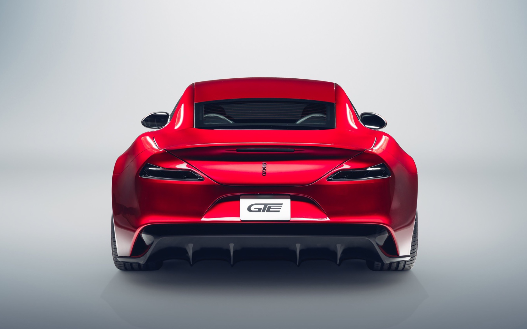 Автомобиль Drako GTE 2, 2020 года вид сзади