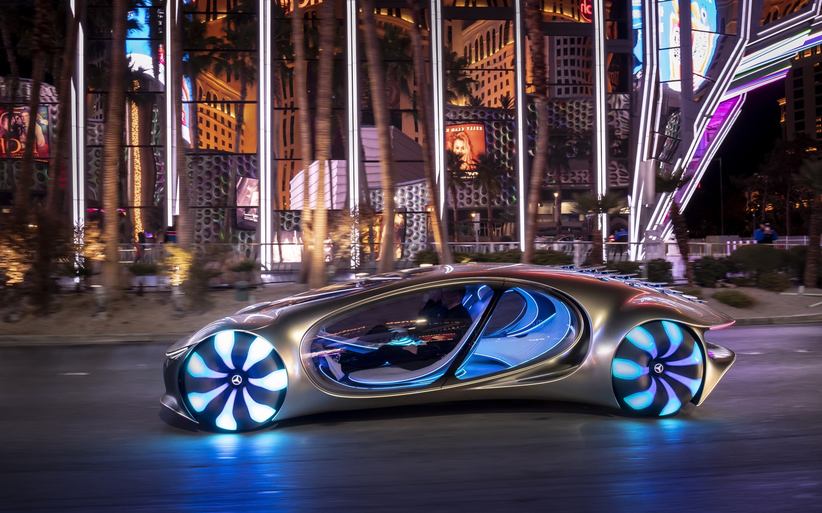 Автомобиль Mercedes-Benz VISION AVTR, 2020 года с неоновыми колесами