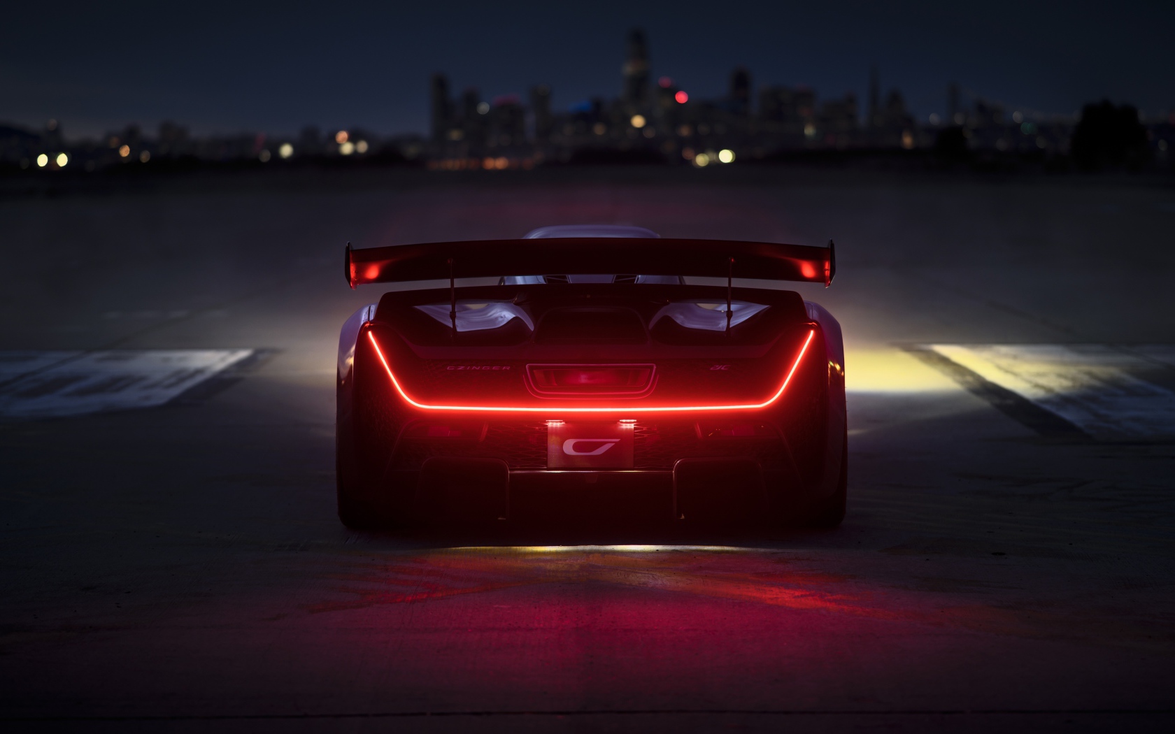 Автомобиль Czinger 21C Lightweight Track 2020 года вид сзади 