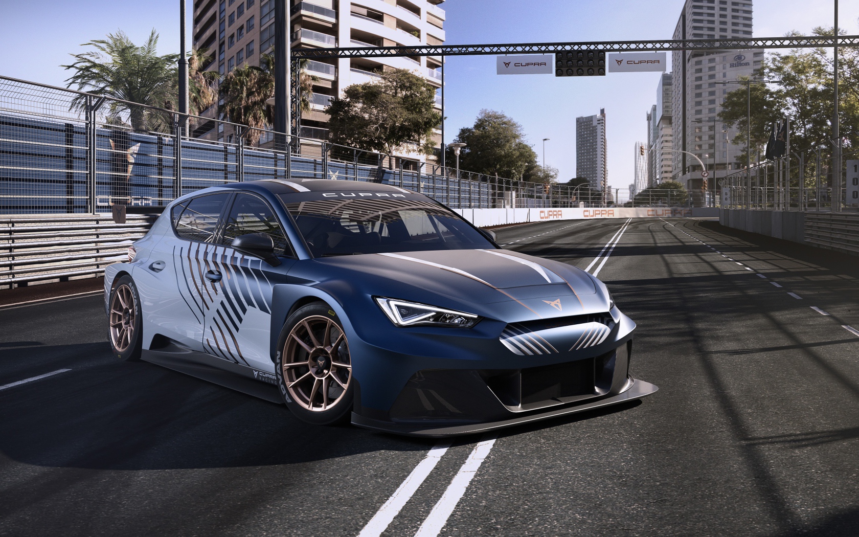 Стильный автомобиль Cupra Leon E-Racer 2020 года на гонках 