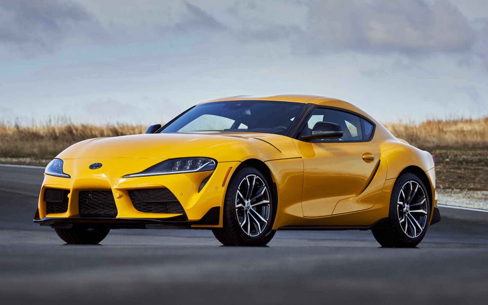 Спортивный автомобиль Toyota GR Supra, 2020 года 
