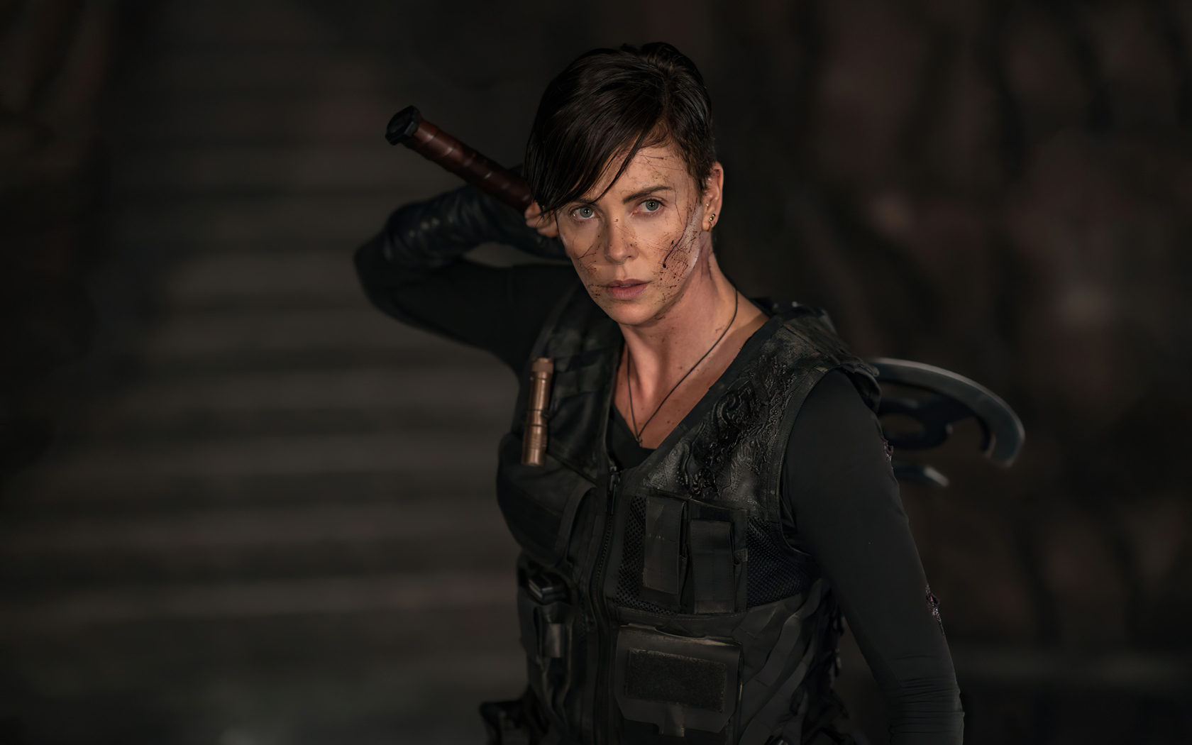 Актриса Шарлиз Терон в новом фильме Бессмертная гвардия, 2020