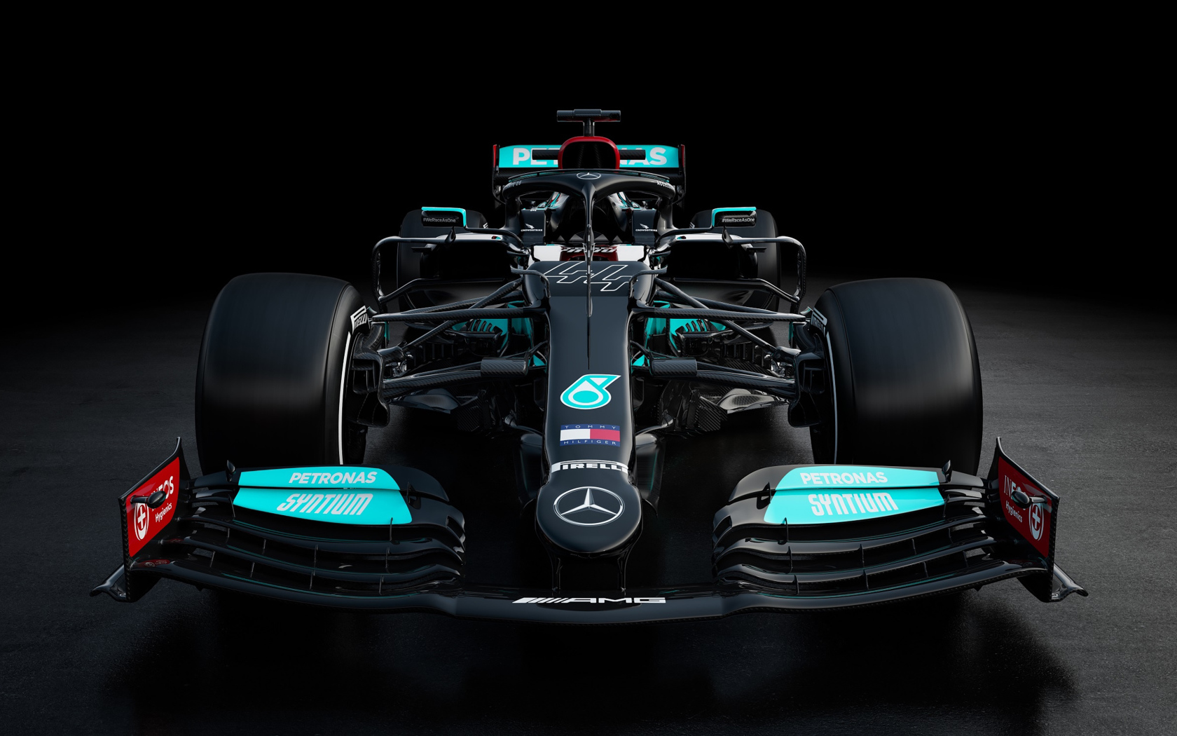 Гоночный автомобиль Mercedes-AMG F1 W12 E Performance 2021 года вид спереди