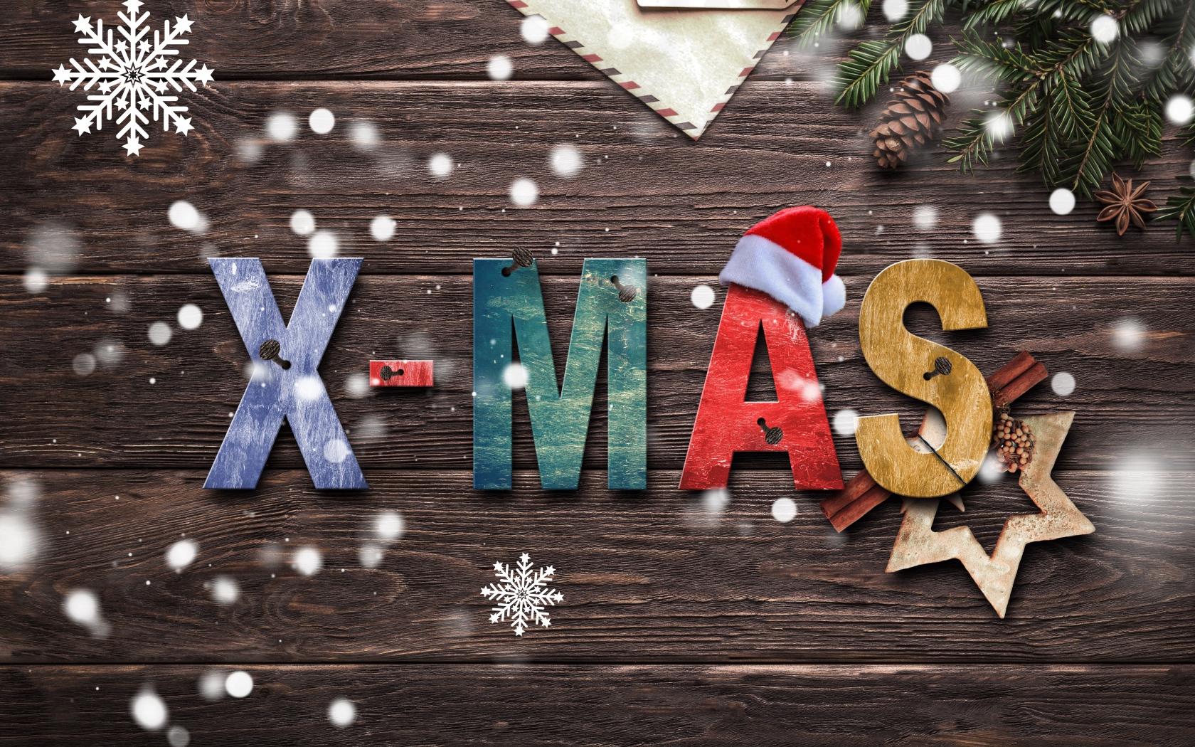 Украшения к Рождеству на деревянном фоне 