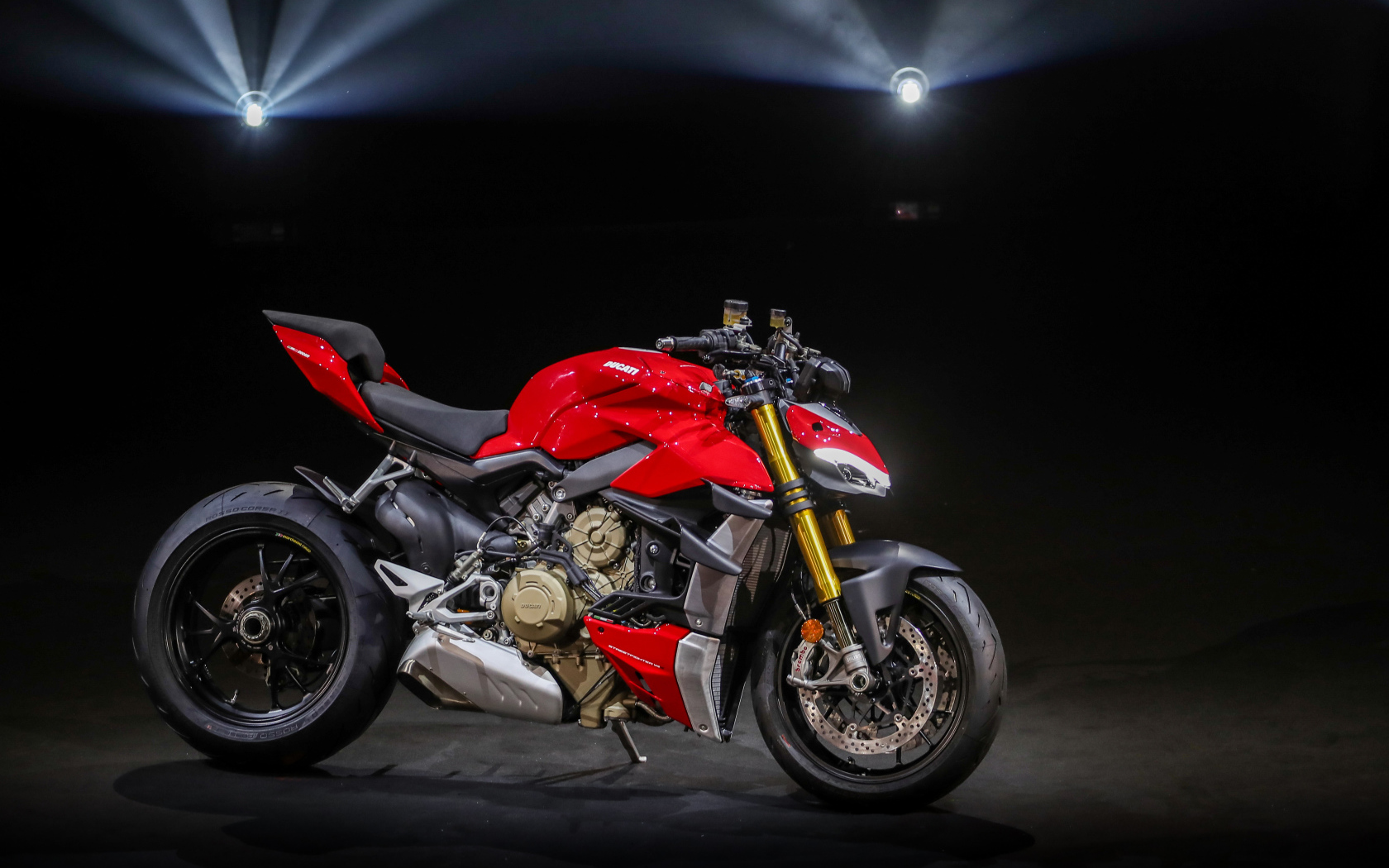 Stylish red bike Ducati V4 Streetfighter, 2020 in the spotlight