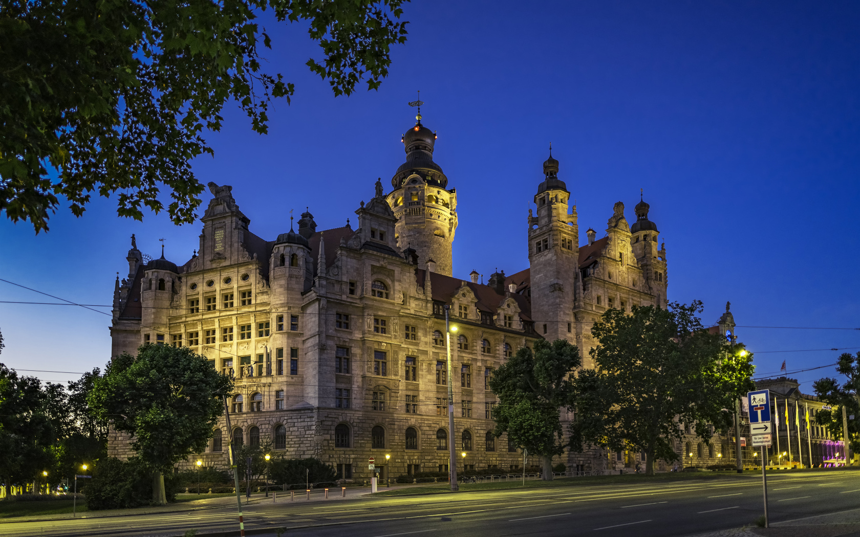 Здание Новая ратуша в городе Лейпциг, Германия