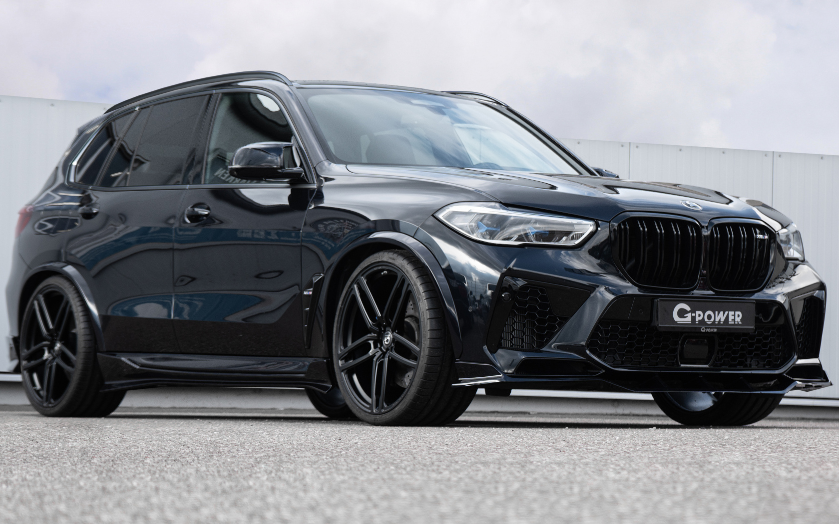 Черный G-Power BMW X5 M Typhoon S