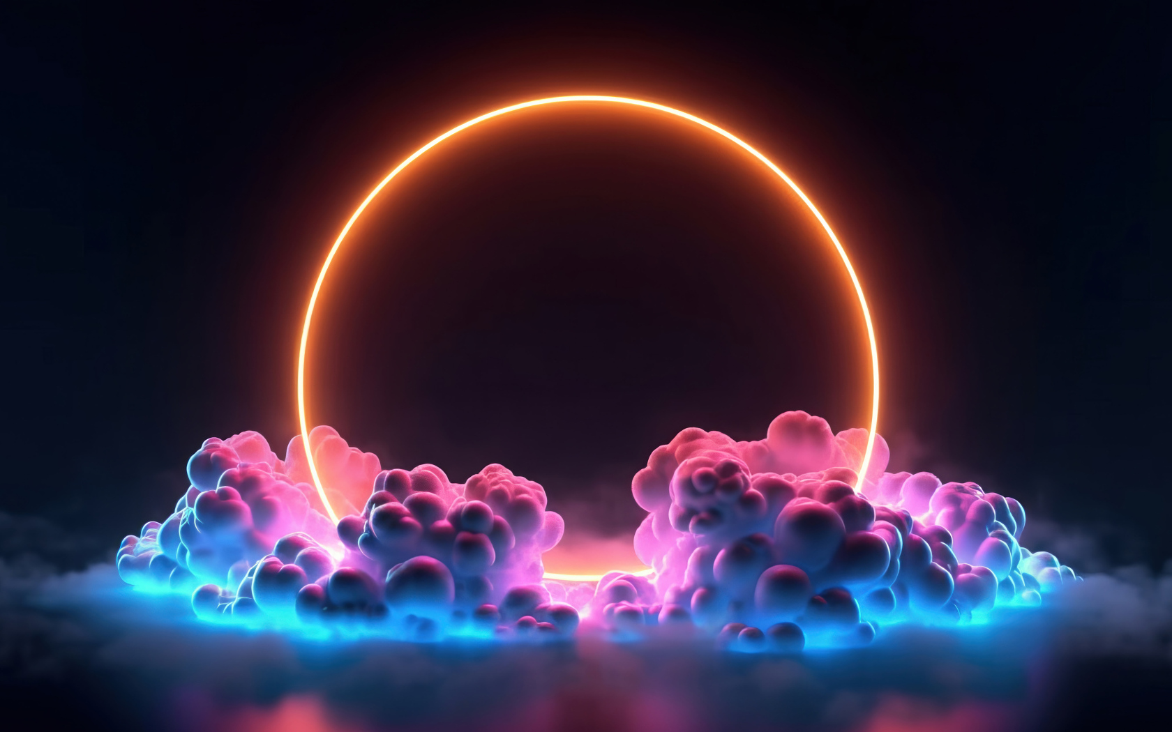 Яркий круг на черном фоне  с облаками