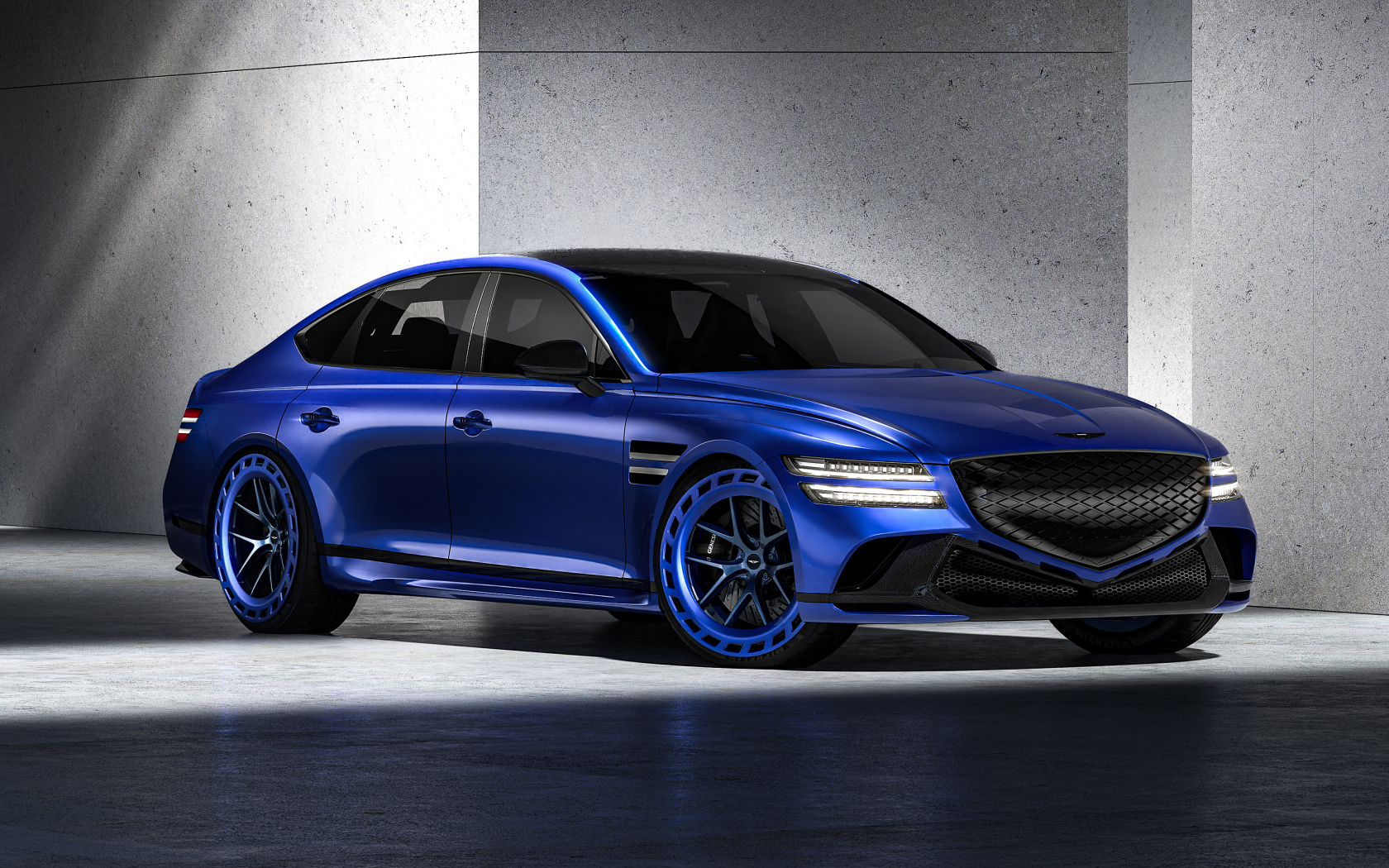 Синий автомобиль Genesis G80 EV Magma Concept 2024 года