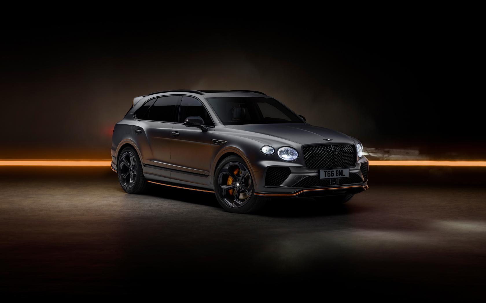 Автомобиль  Bentley Bentayga S Black Edition 2024  года