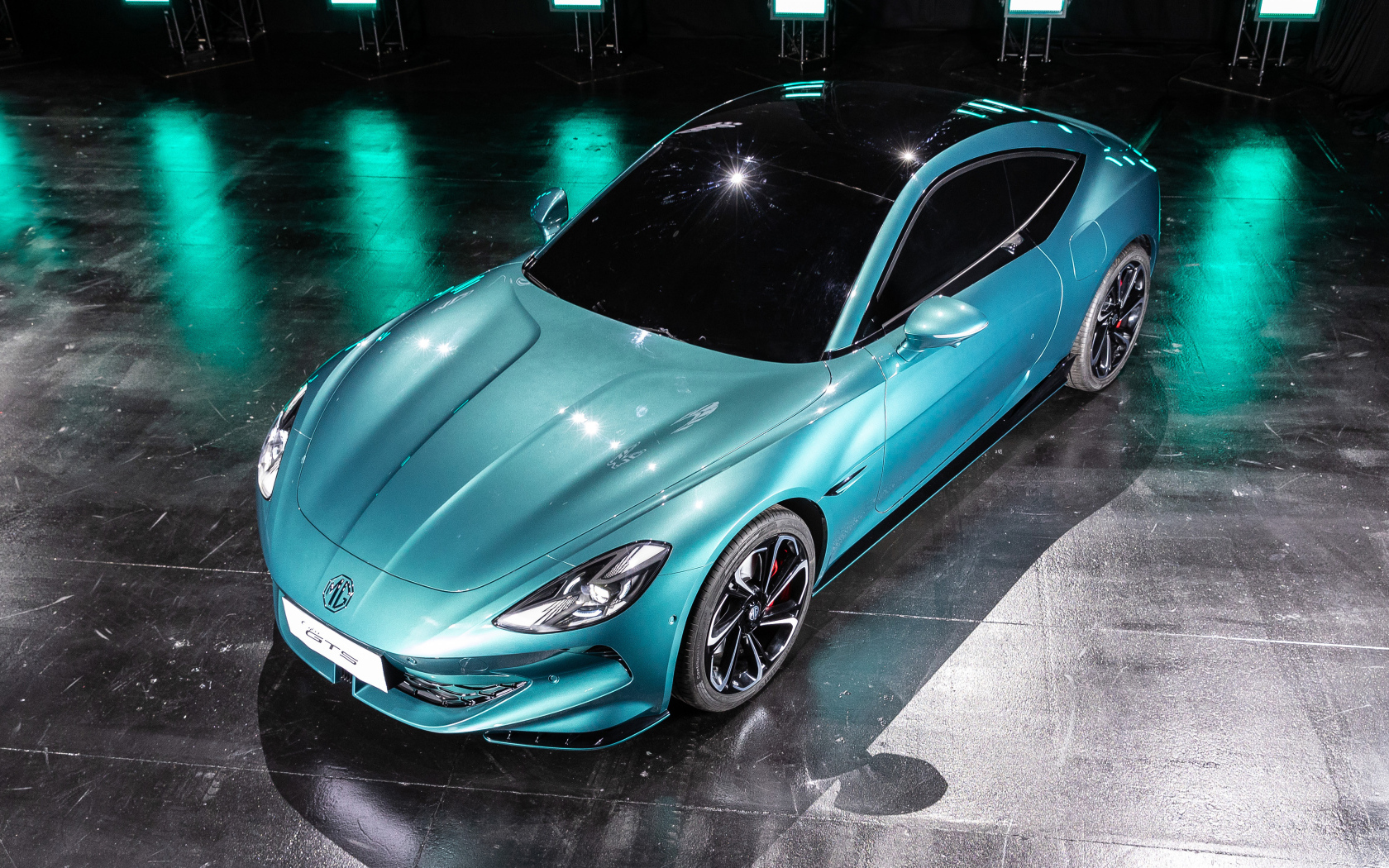 Голубой автомобиль MG Cyber GTS Concept 2024 года