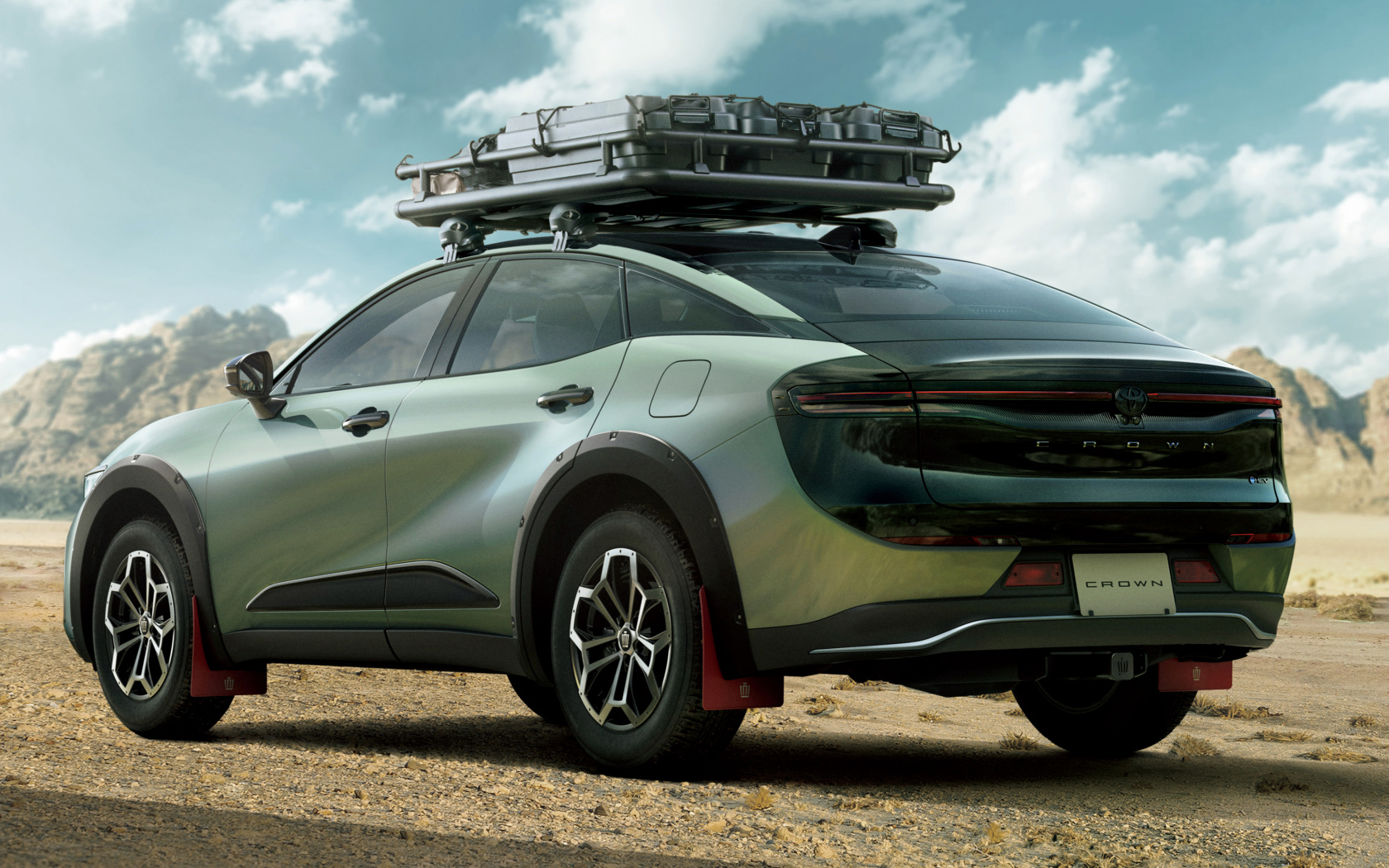 Вид сзади на автомобиль Toyota Crown Crossover RS Landscape 2024 года