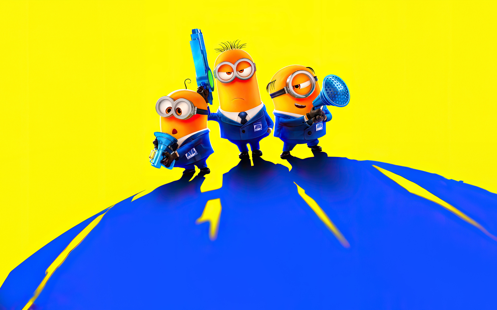 Миньоны на желтом фоне в новом мультфильме Гадкий я 4, 2024