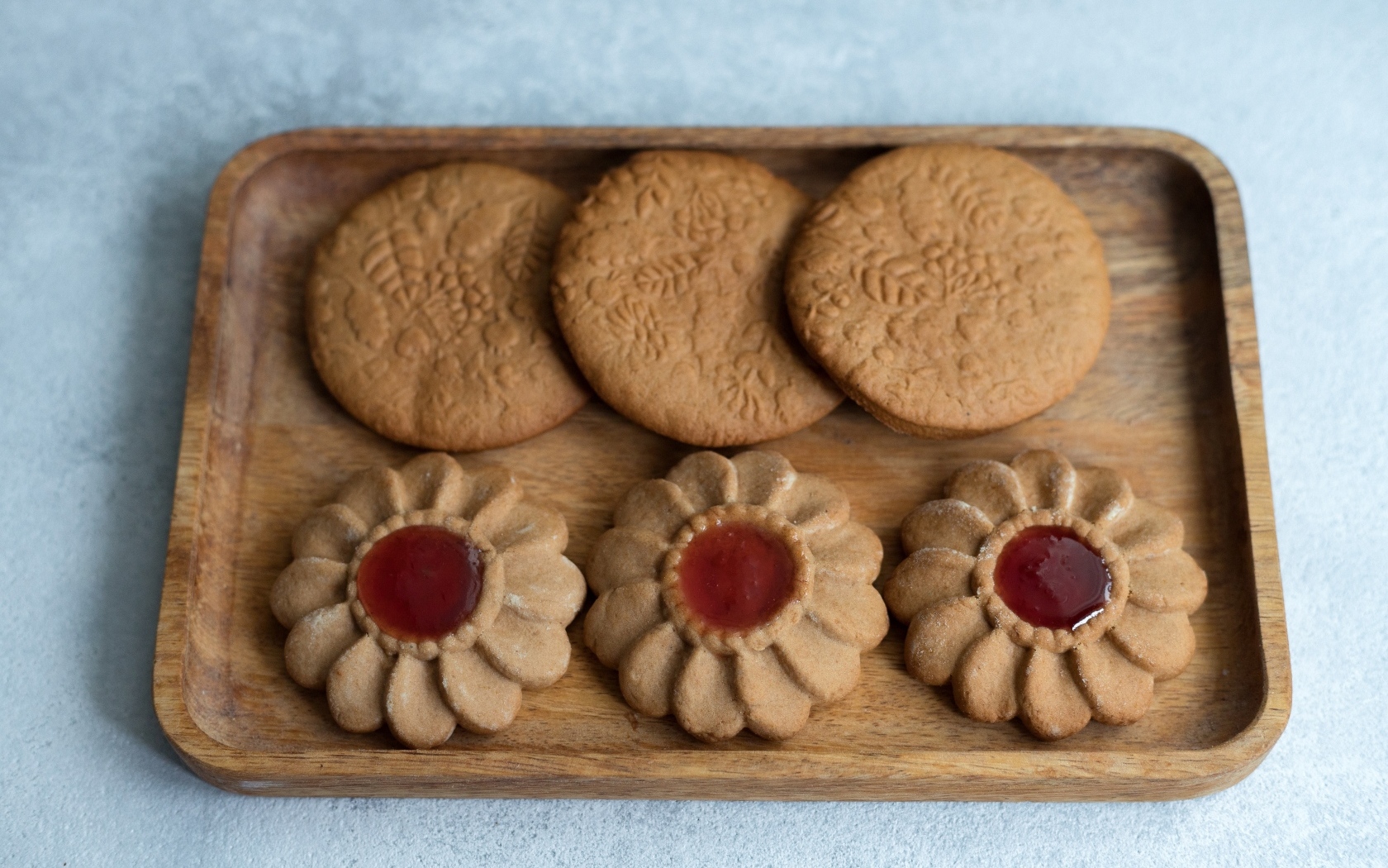 Имбирное печенье с джемом