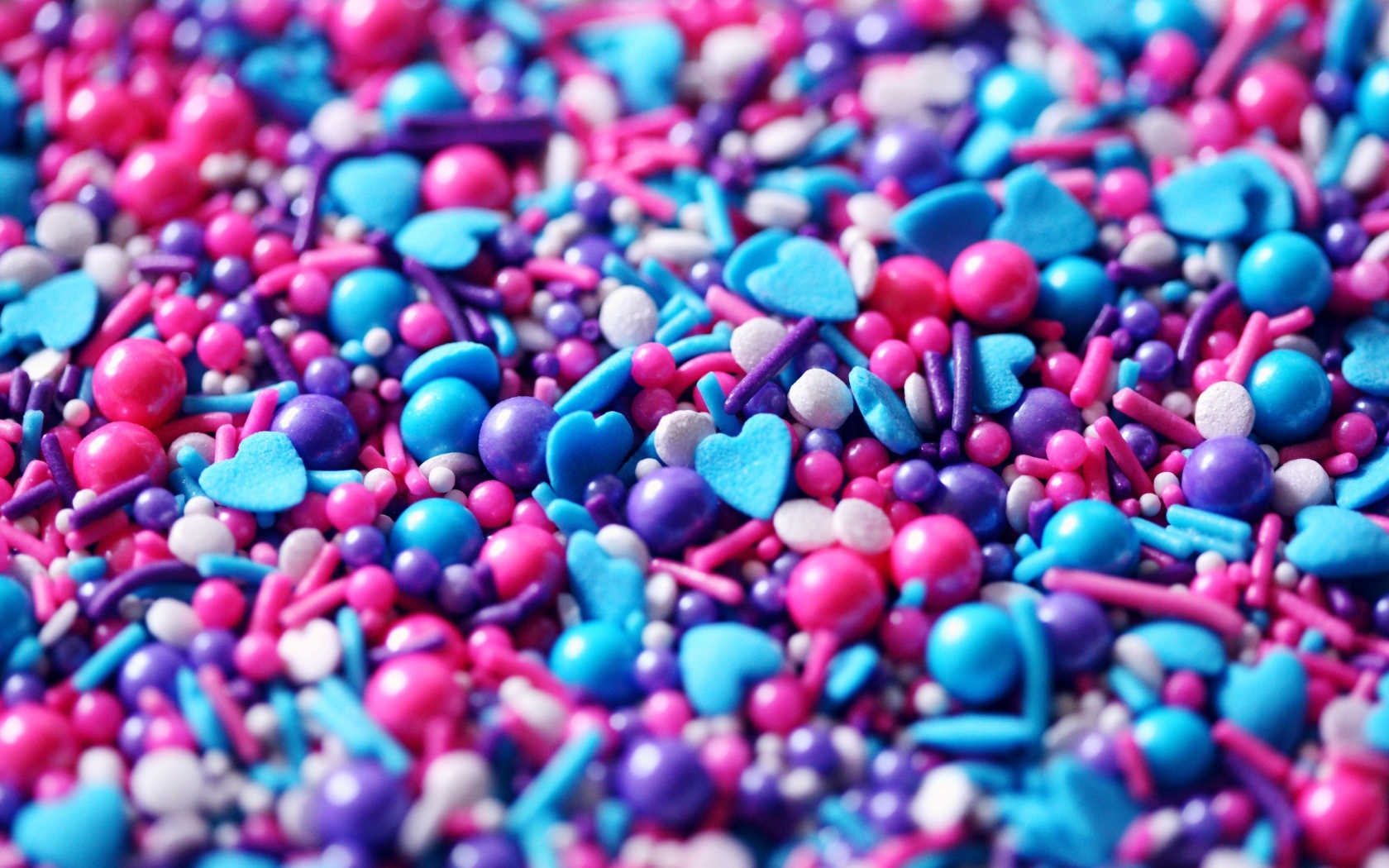 Разноцветная сладкая кондитерская посыпка