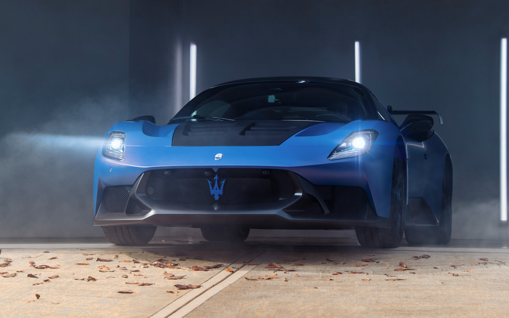 Автомобиль Maserati GT2 Stradale