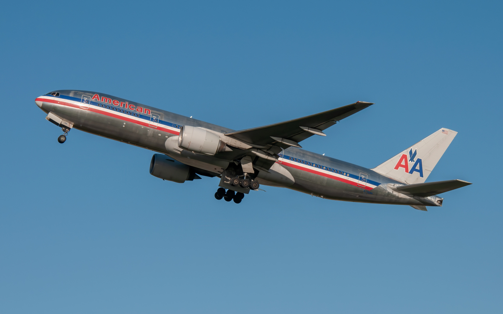 Пассажирский Boeing 777-200ER авиакомпании American