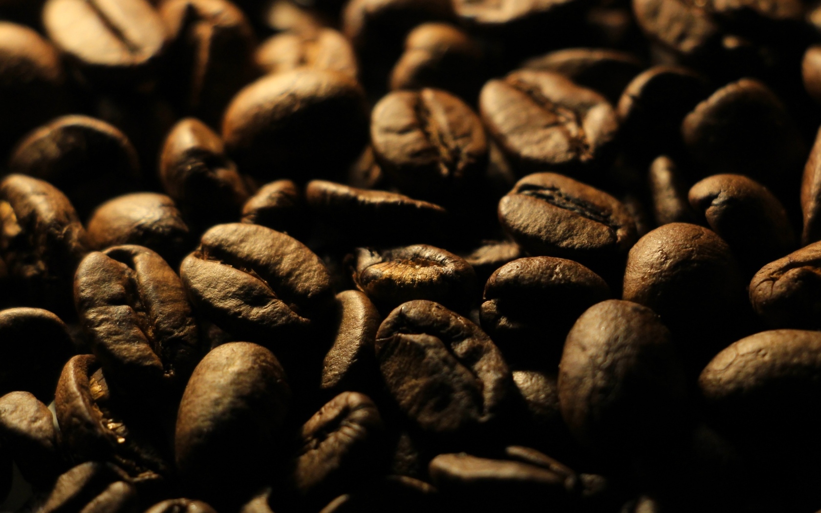 Крупные жареные кофейные зерна для гурмана