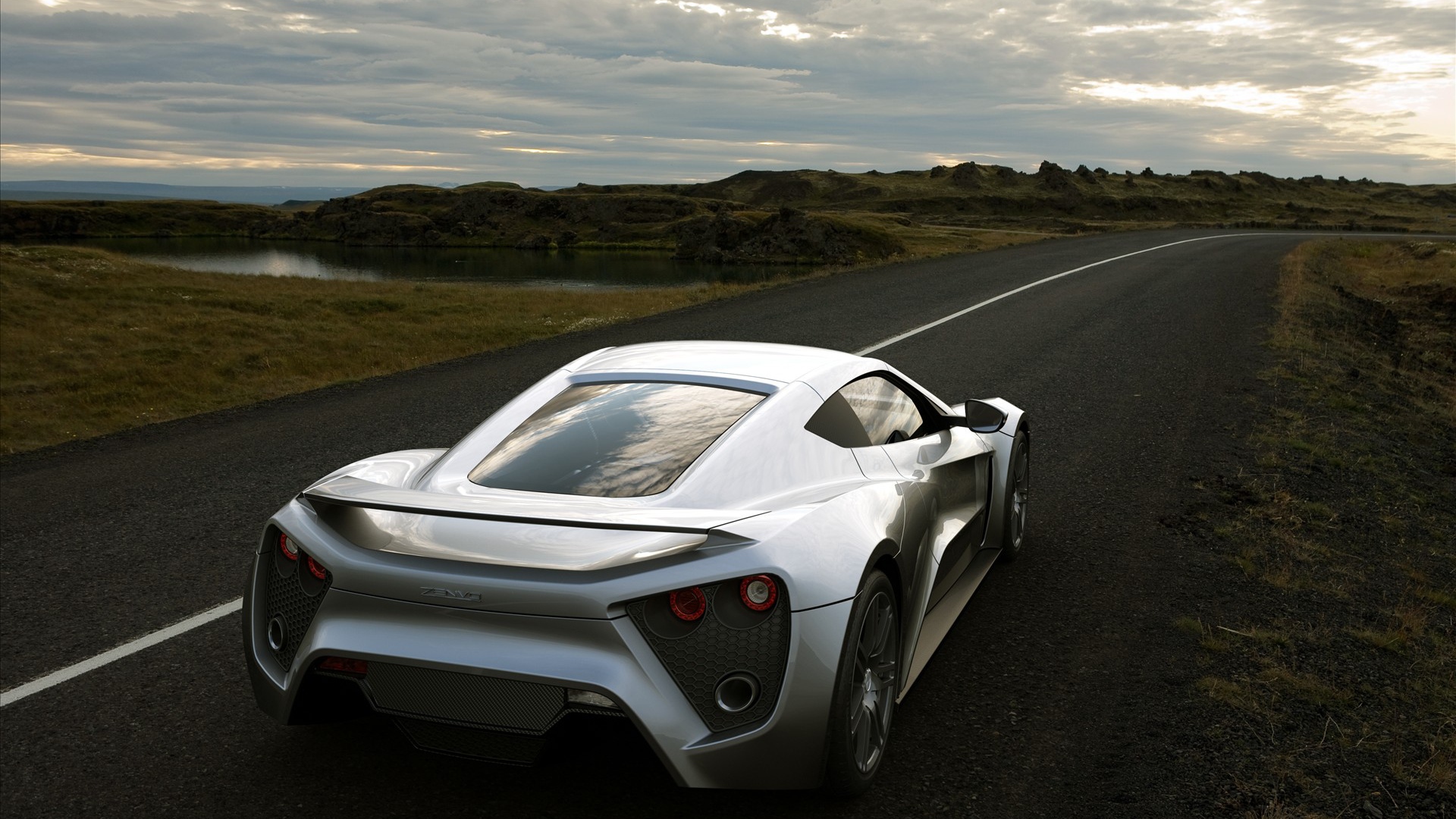 Спортивная машина