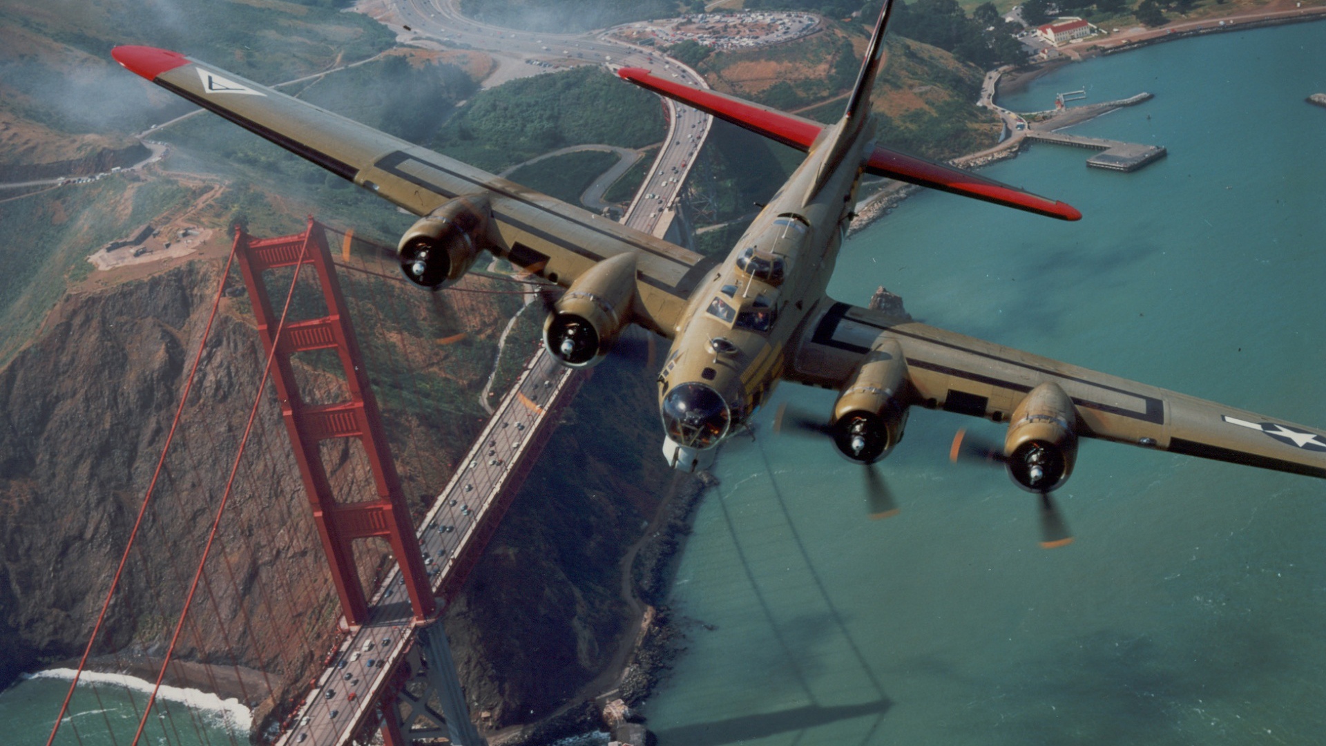 Полет над Золотыми Воротами