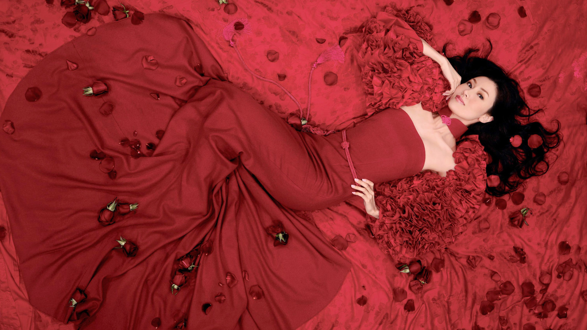 Красная роза