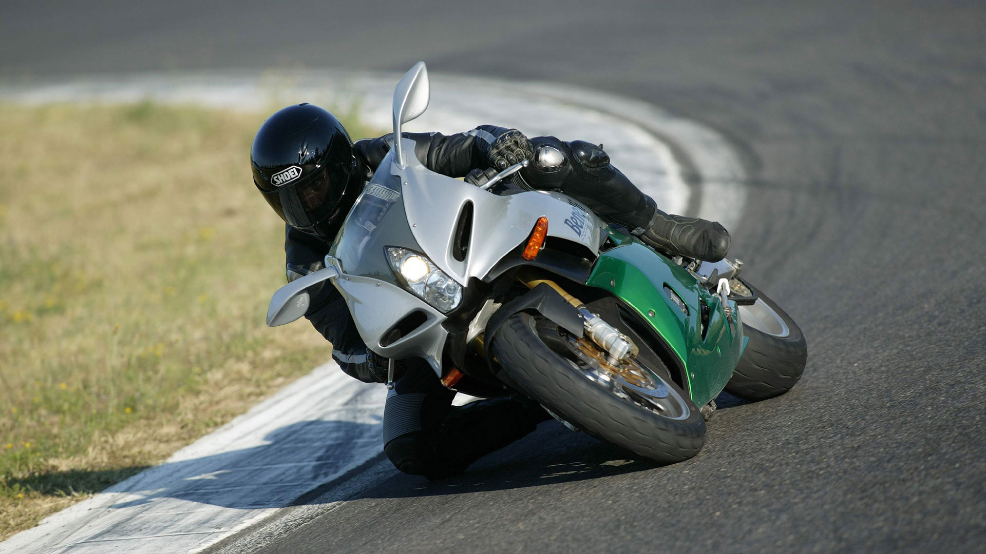 Бритва на повороте