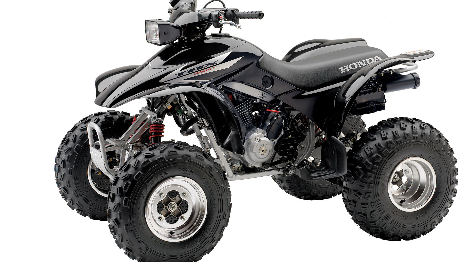 Черный Байк Honda квадроцикл