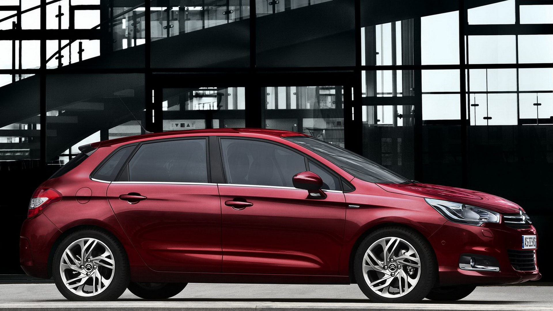 Стильный Ситроен С4