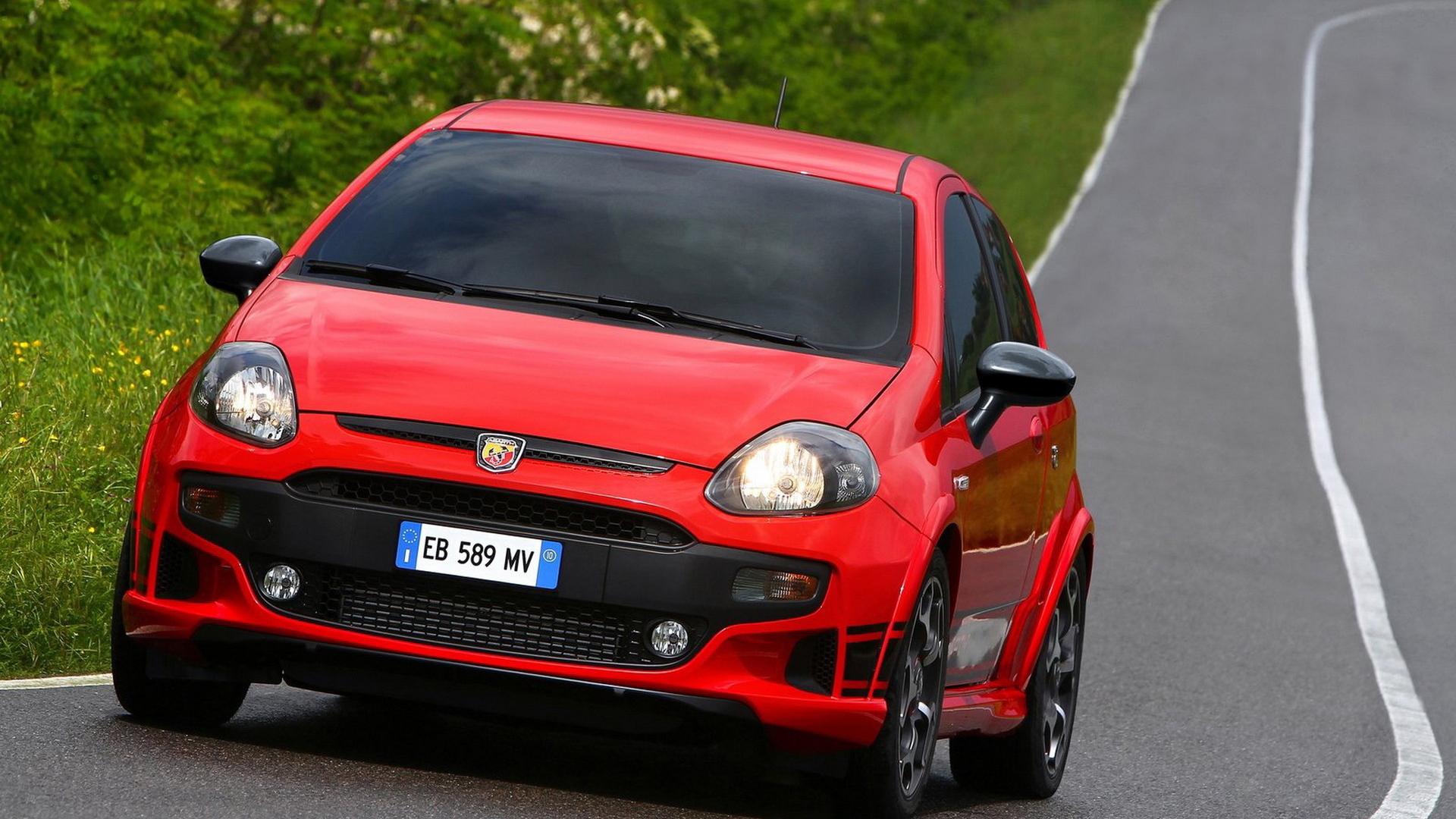Fiat-Punto Evo Abarth 2011