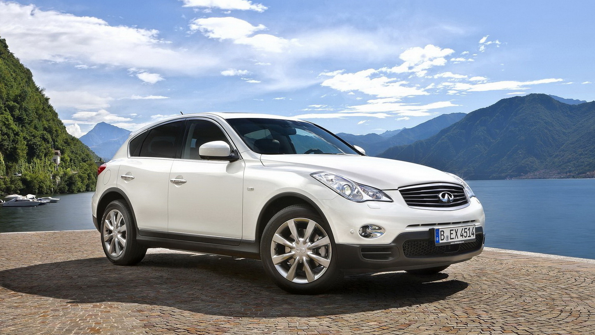 Инфинити EX30 2011