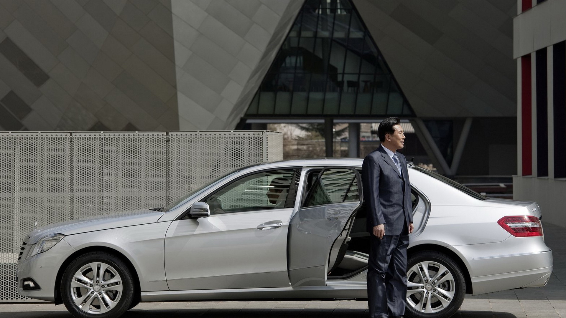 Мерседес Бенц Е класс. Ценя совершенство