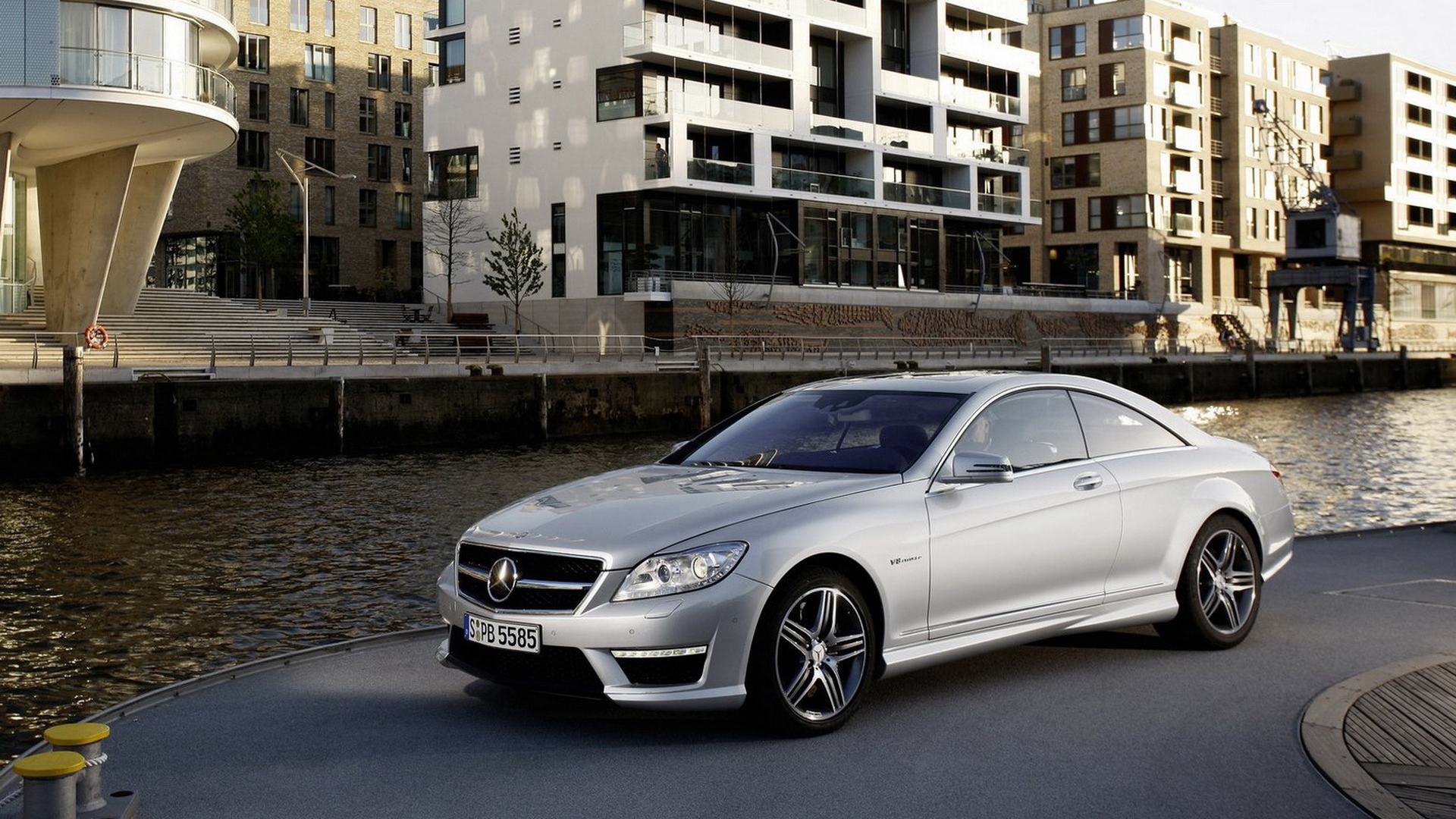 Мерседес Бенц CL63 AMG