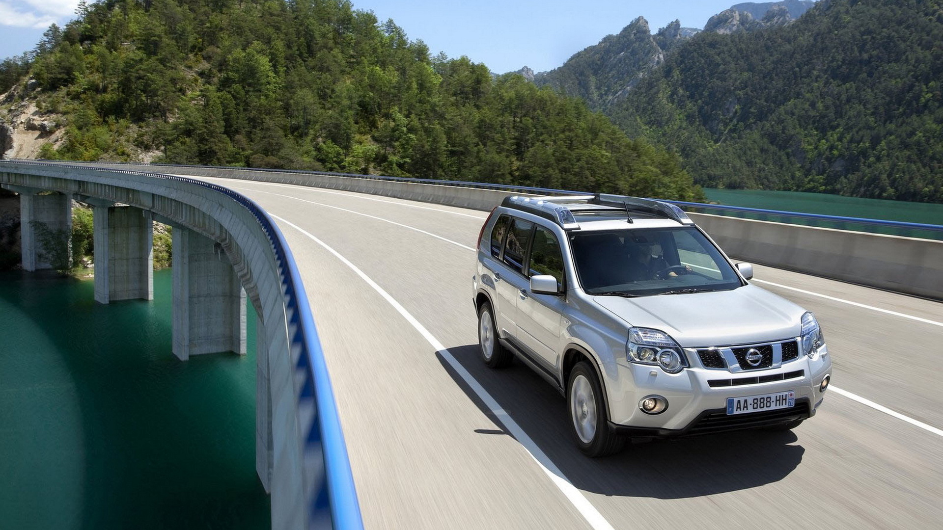 Ниссан X-Trail 2011