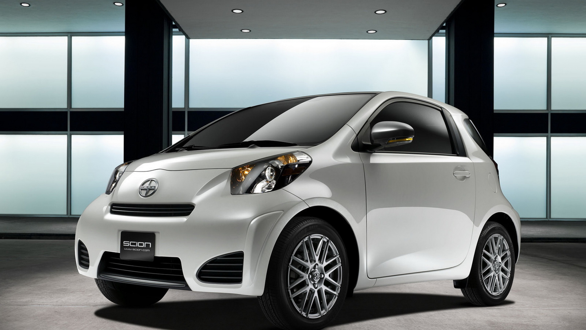 Scion iQ