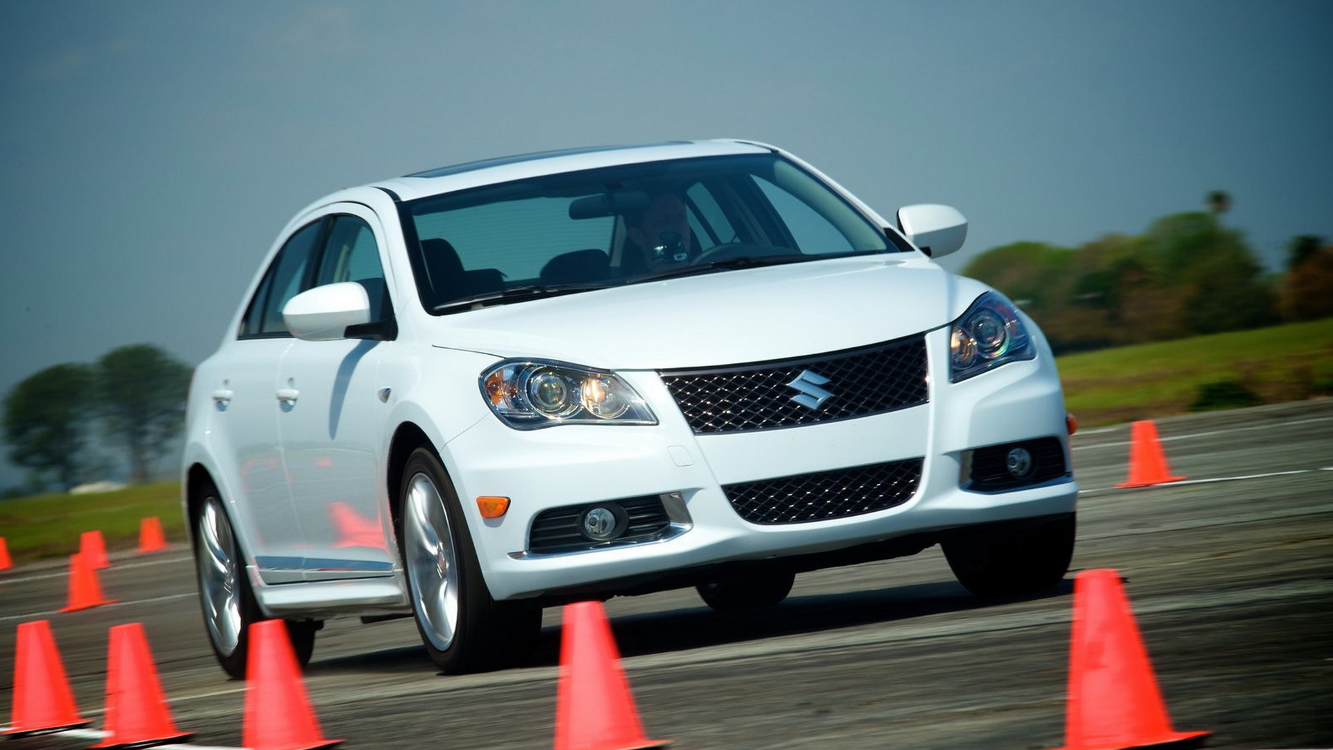 Сузуки Кизаши Спорт