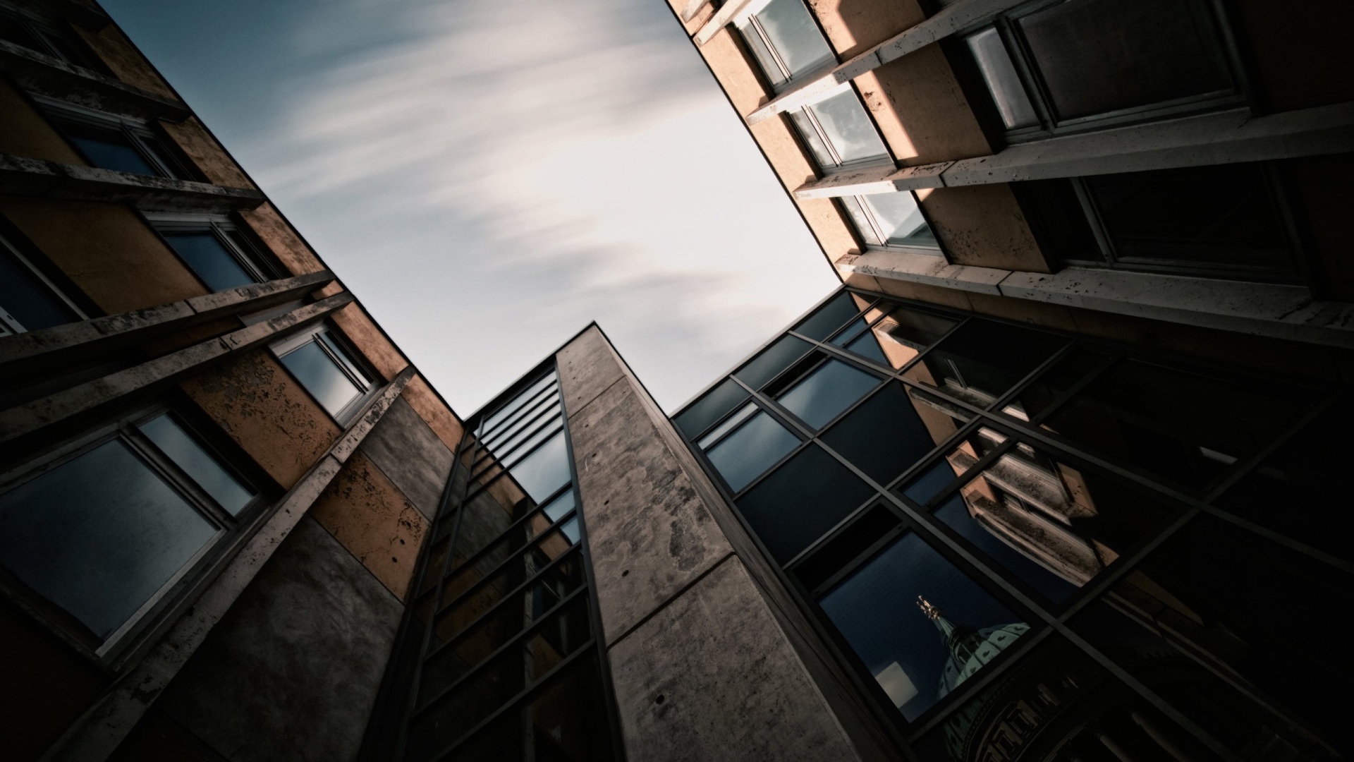 Городской двор