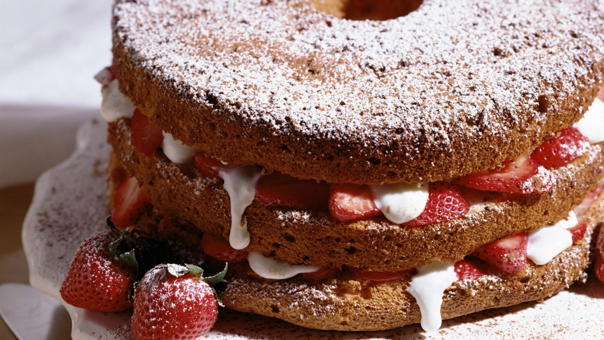 Фруктовое пирожное