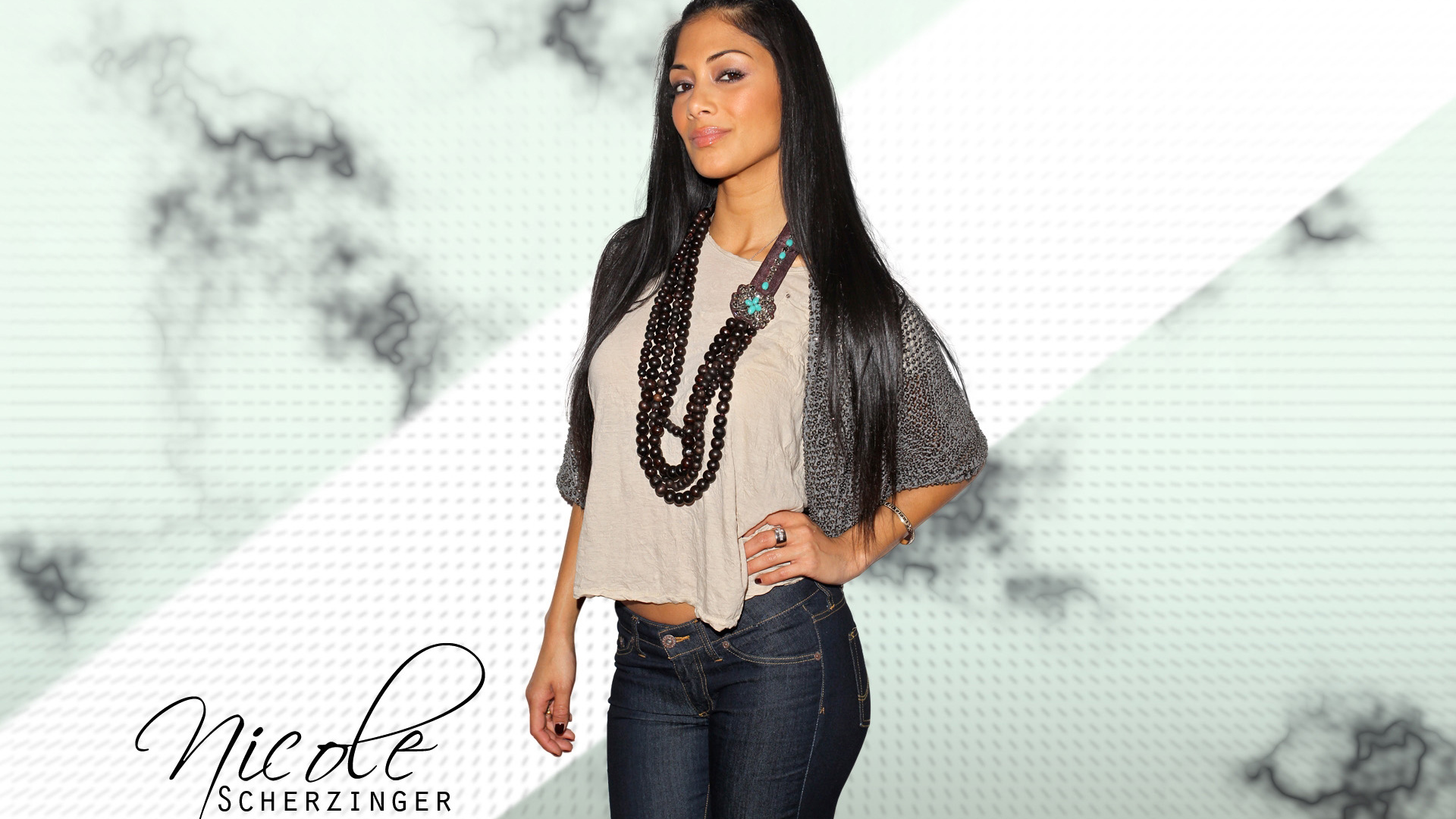 Красивая Николь Шерзингер