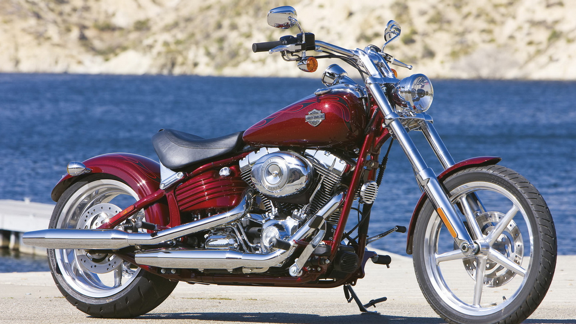 Харлей Девидсон FXCWC